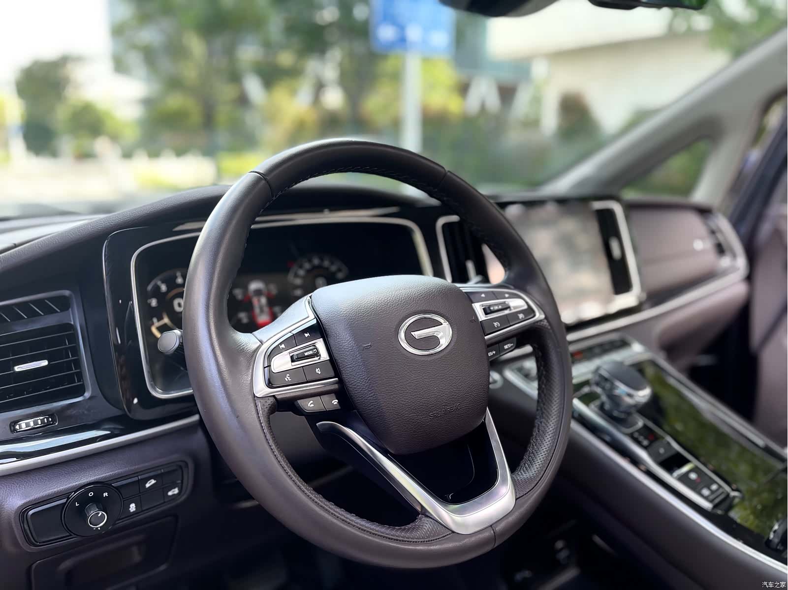 Trumpchi M8, 2022 7