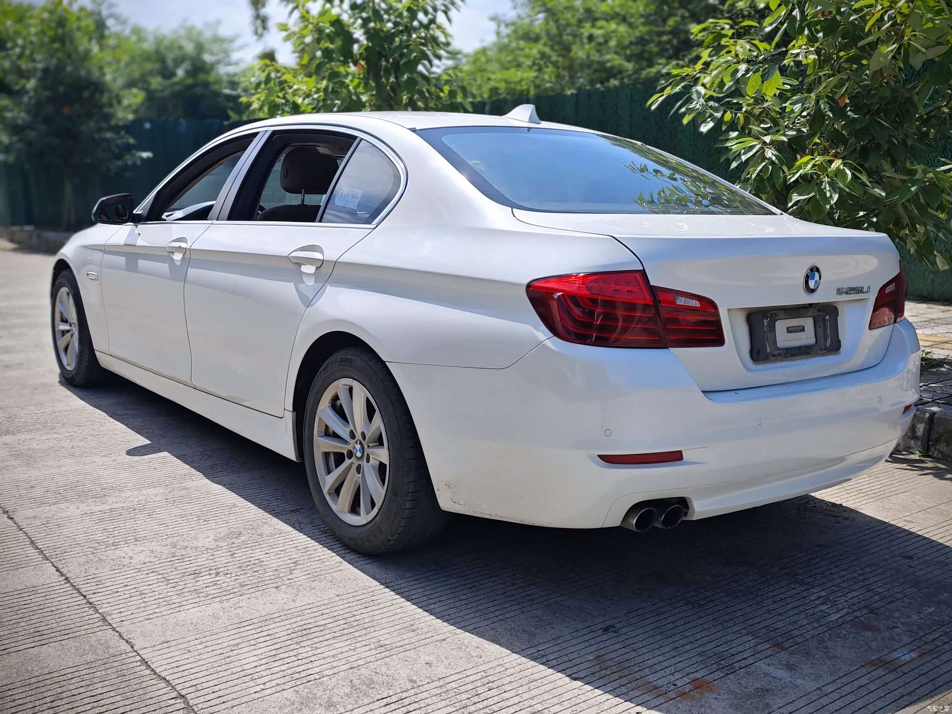 BMW 5 Series, 2016 9