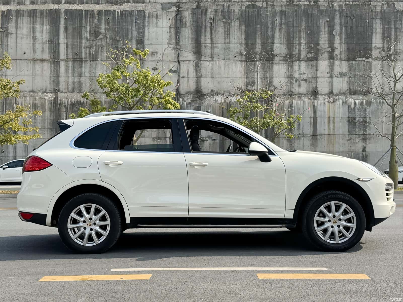 Porsche Cayenne, 2012 12