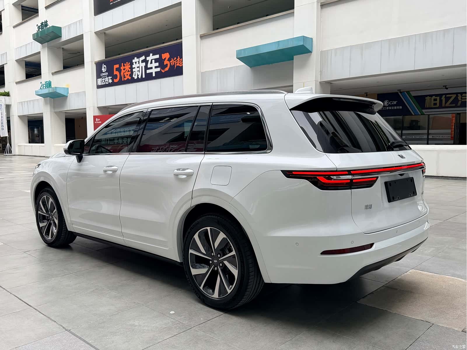 Li Auto ONE, 2022 7