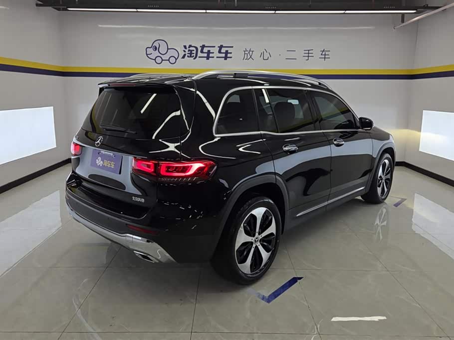 Mercedes-Benz GLB