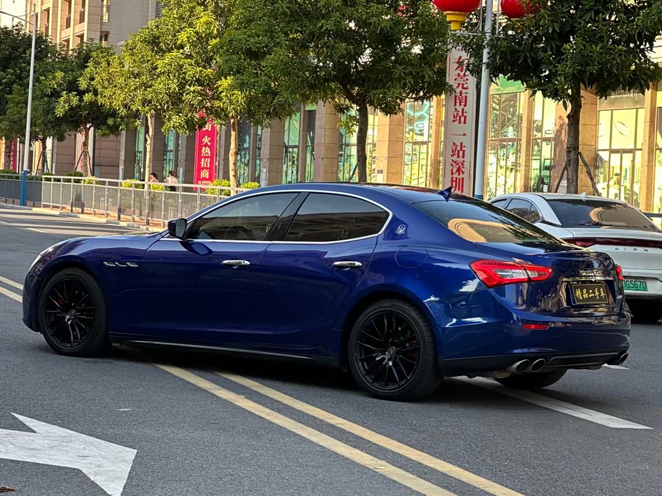 Maserati Ghibli