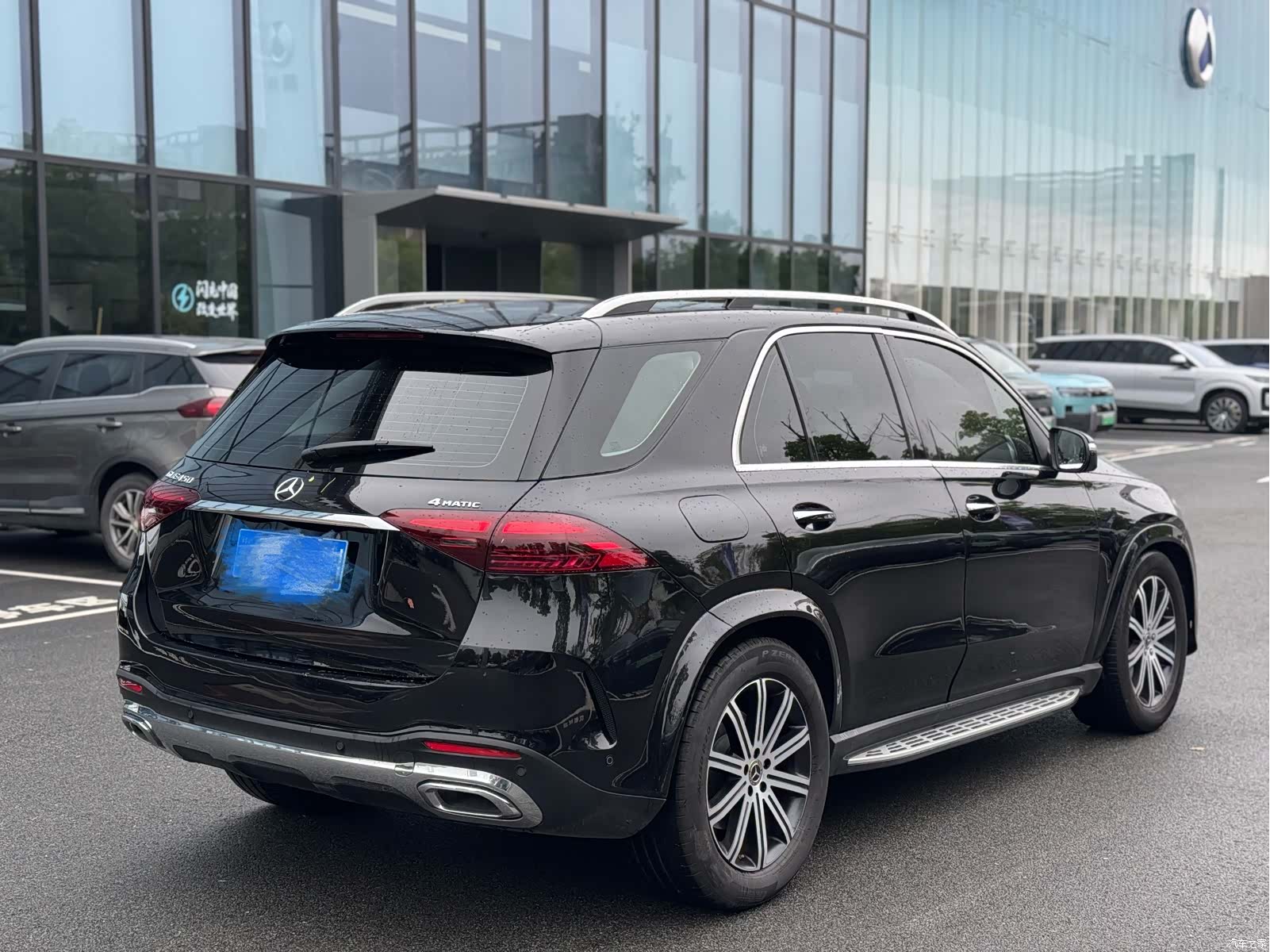 Mercedes-Benz GLE, 2025 14