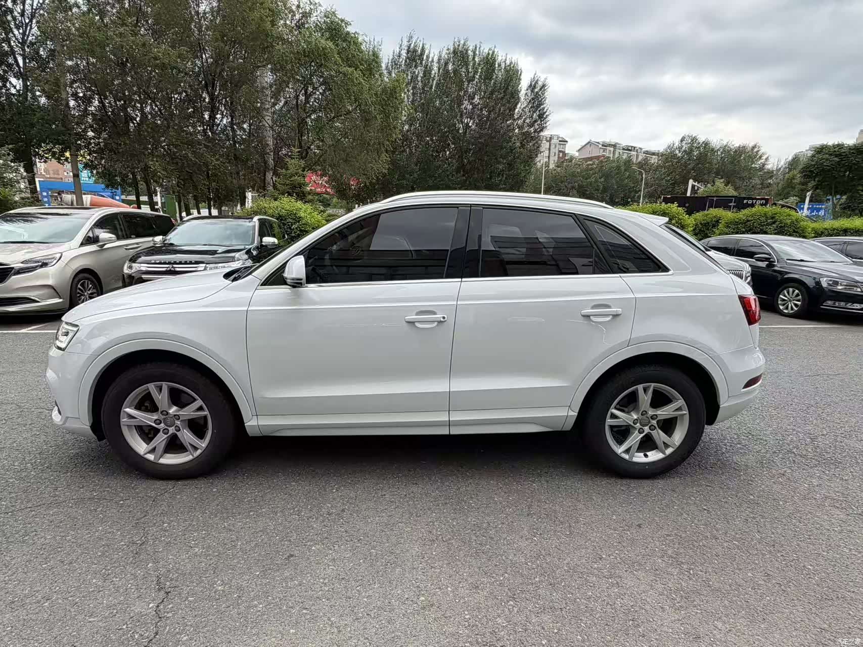 Audi Q3, 2019 3
