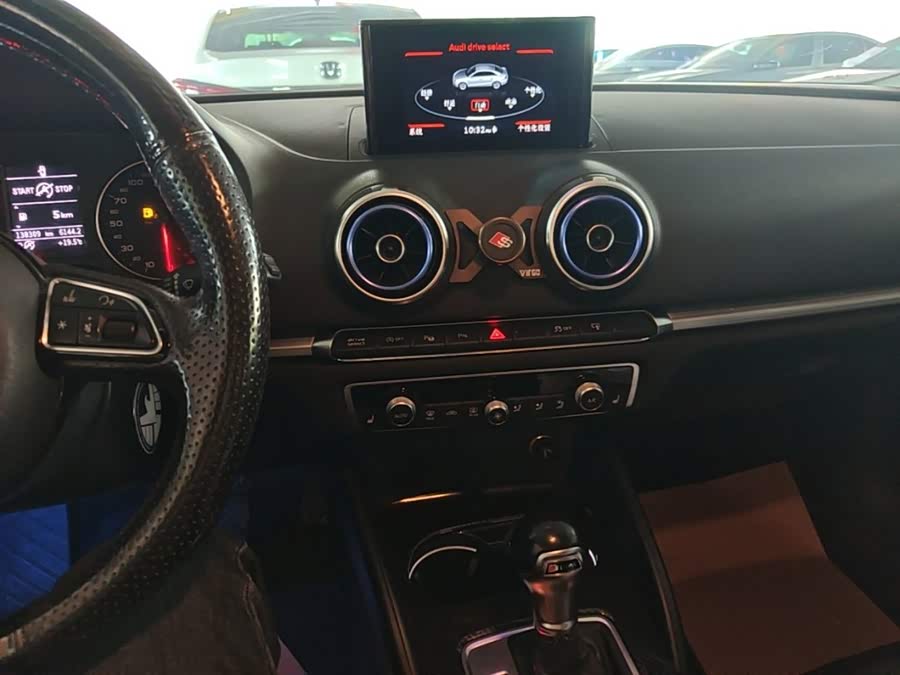Audi A3 2016, фото 13