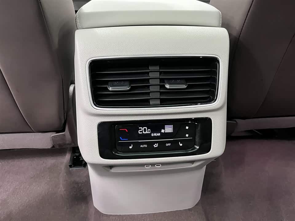 Volkswagen Range patrol