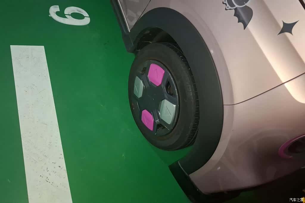 Geely Panda, 2025 6