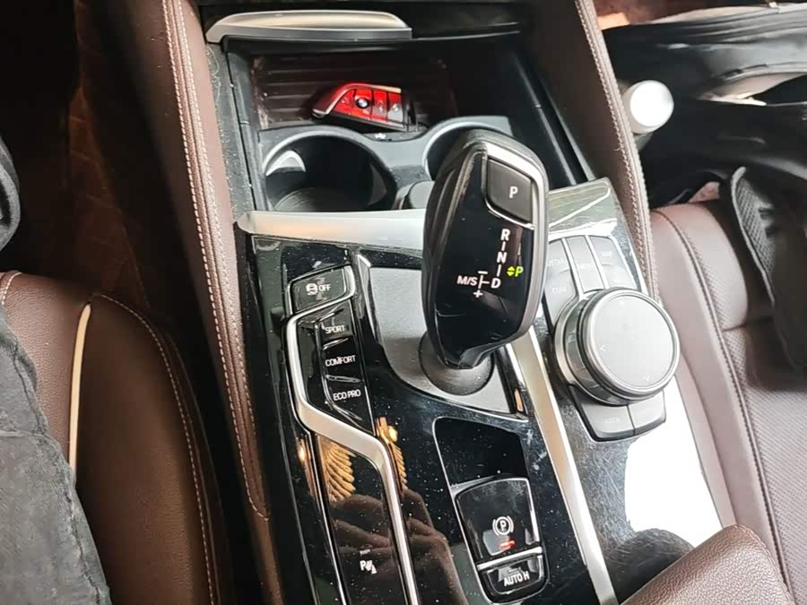 BMW 5 Series 2021, фото 14