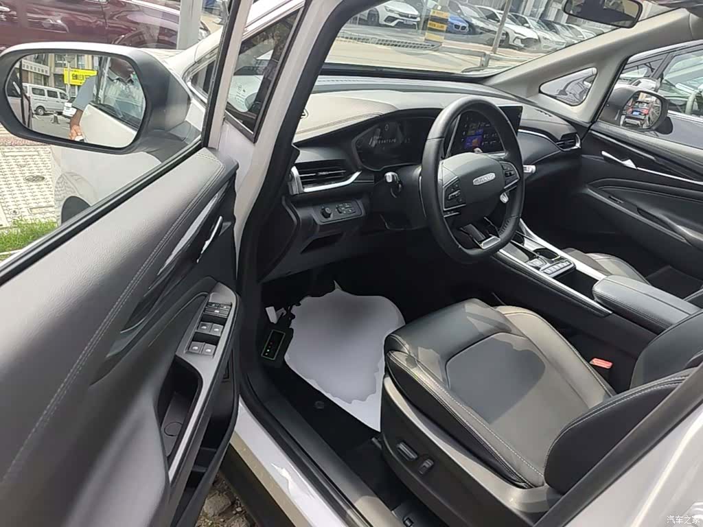 Maxus G50, 2023 16