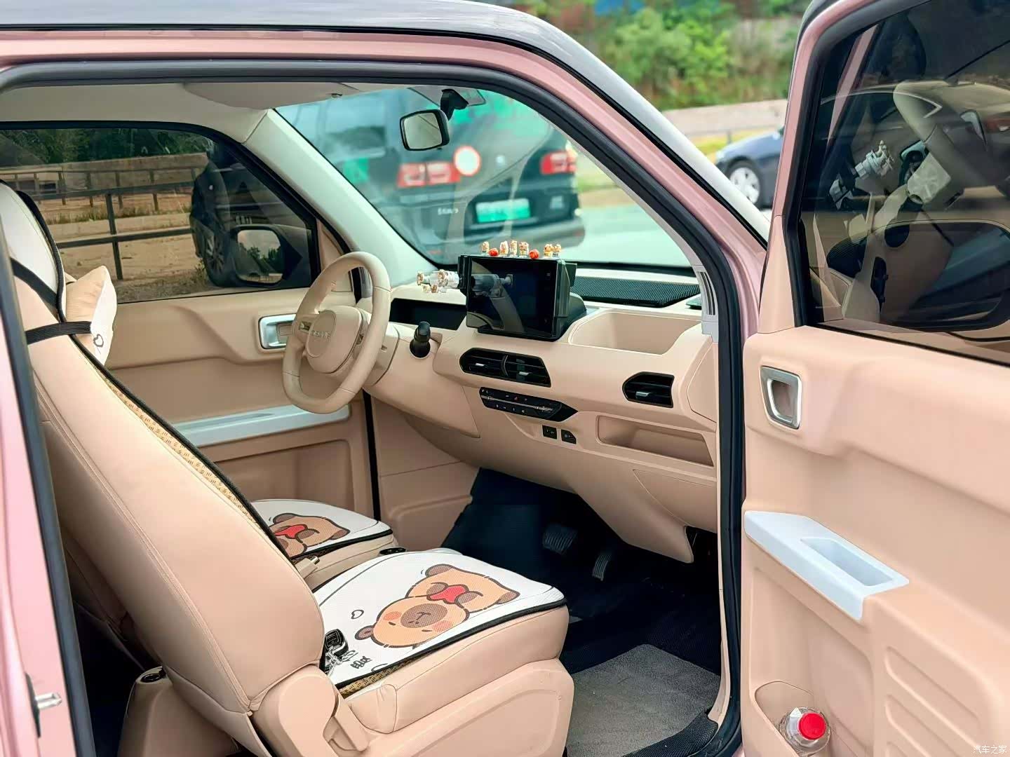 Geely Panda, 2023 4