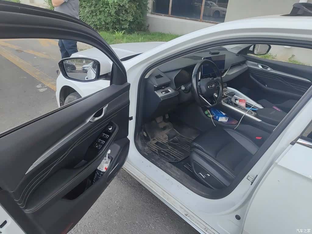 Geely Preface, 2023 14