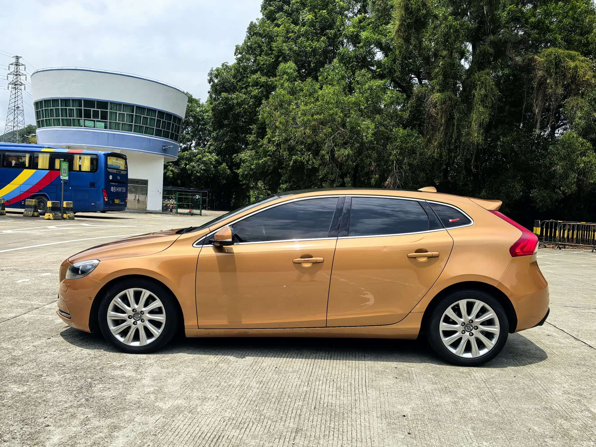Volvo V40, 2014 все фото