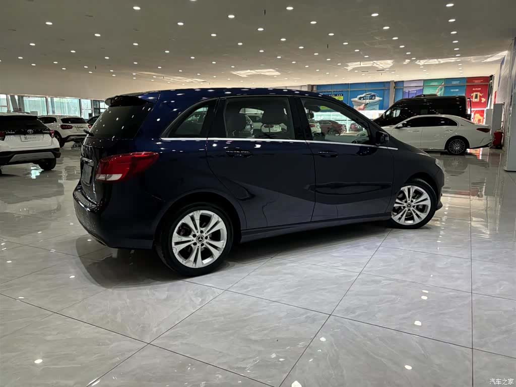 Mercedes-Benz B-Class, 2018 2