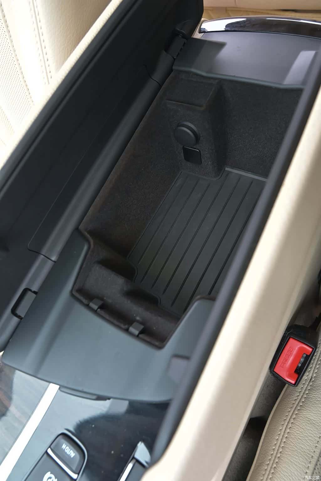 BMW 5 Series, 2018 16