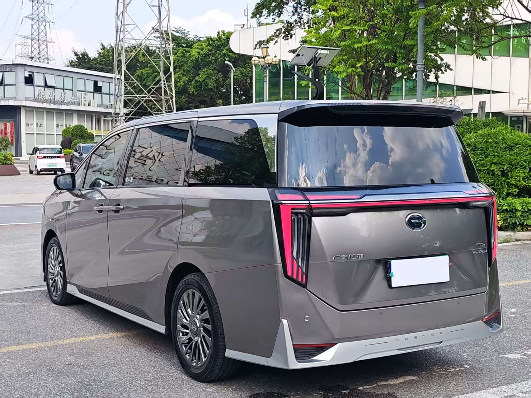Trumpchi M8, 2023 все фото