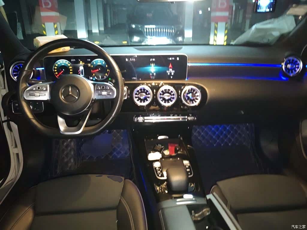Mercedes-Benz A-Class, 2019 все фото