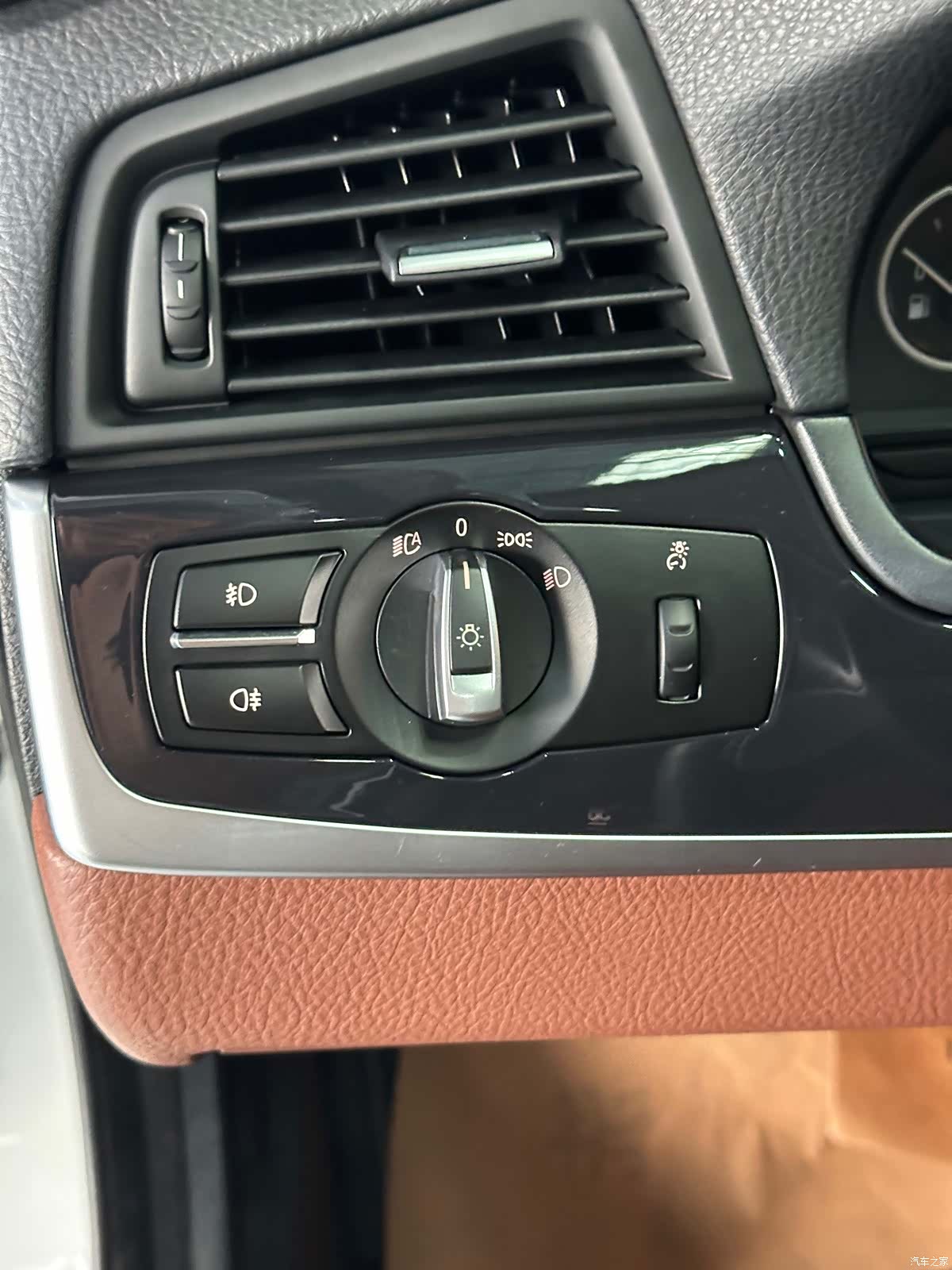 BMW 5 Series, 2016 24
