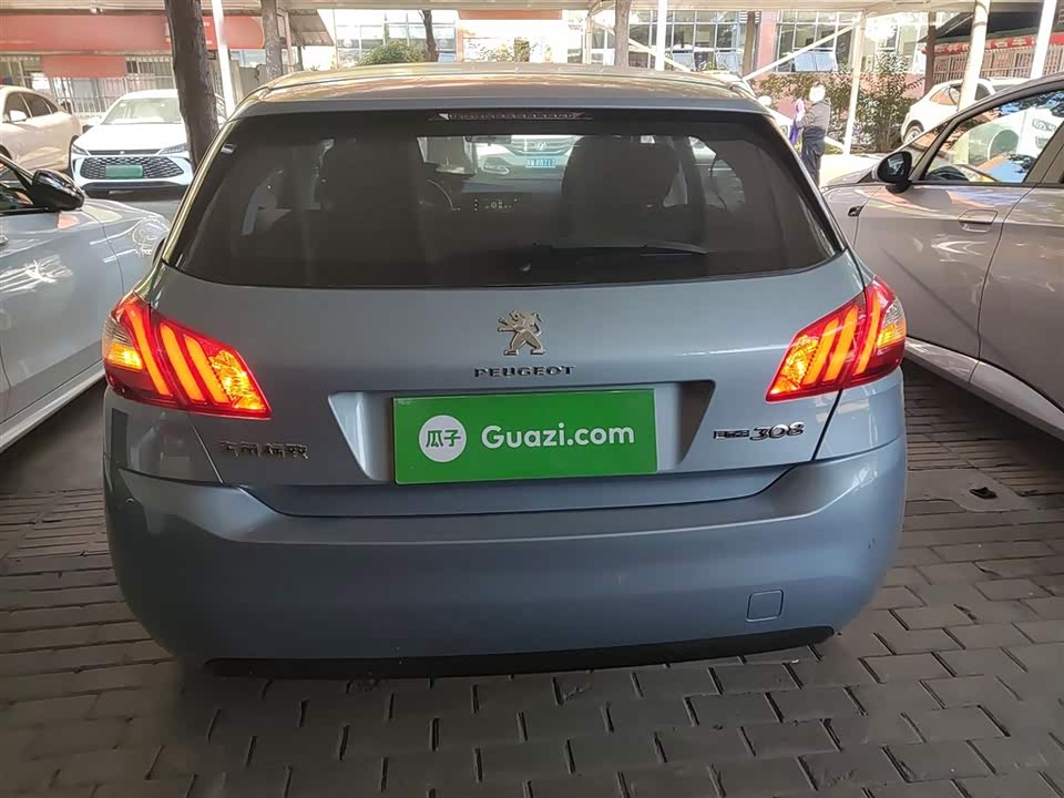 Peugeot 308S