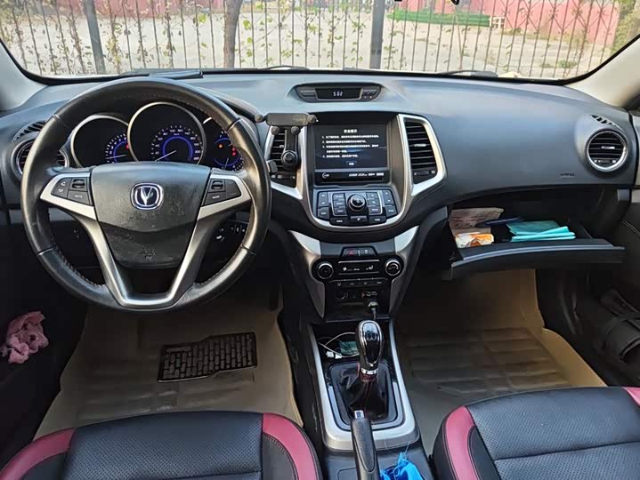 Changan Eado XT 2016 1.6L МКПП jun ku xing