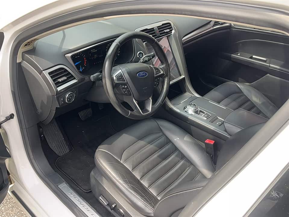 Ford Mondeo Ford Mondeo