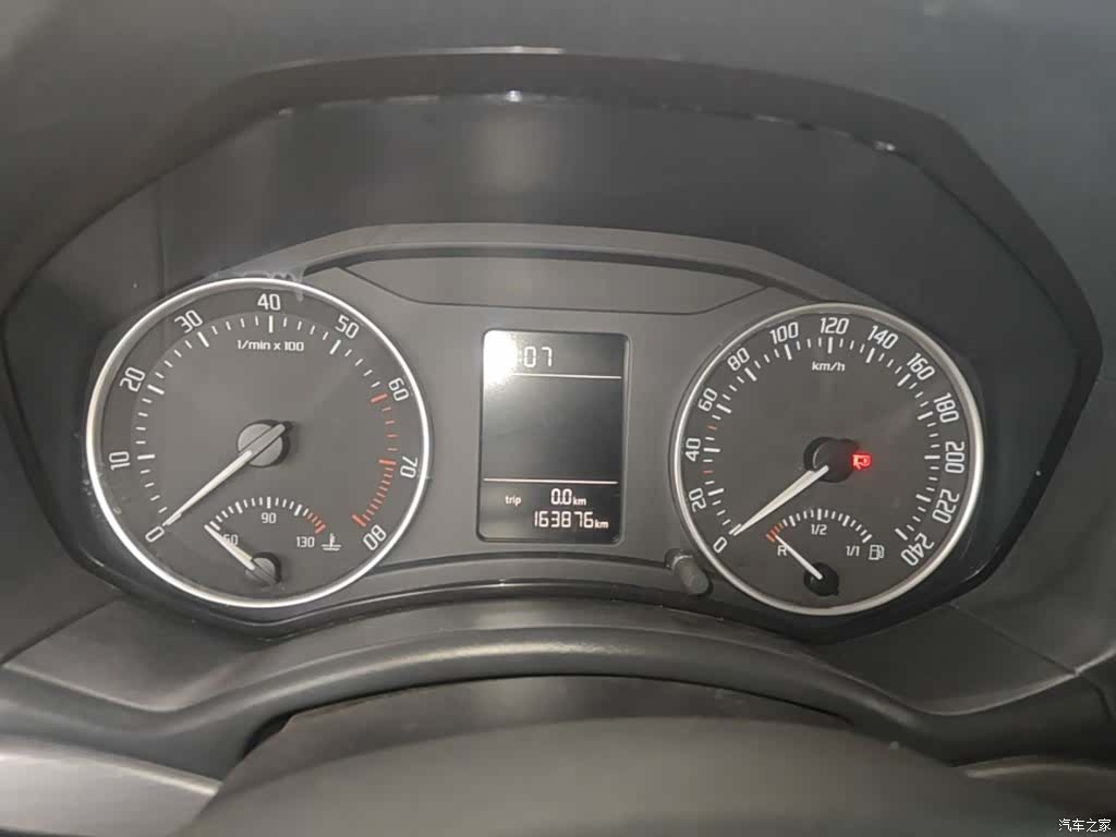 Skoda Octavia, 2014 12
