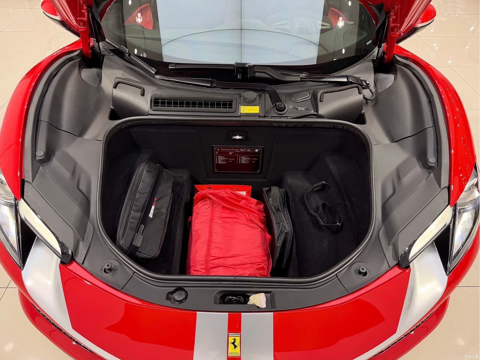 Ferrari 296, 2025 12