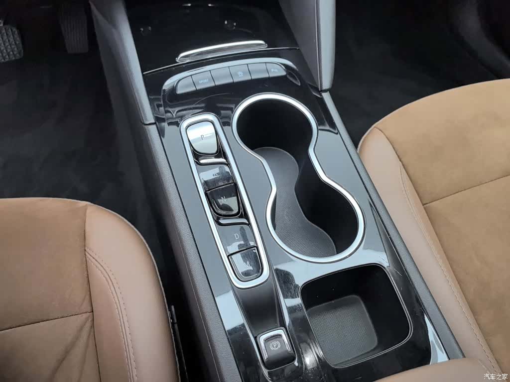 Buick Regal, 2023 13