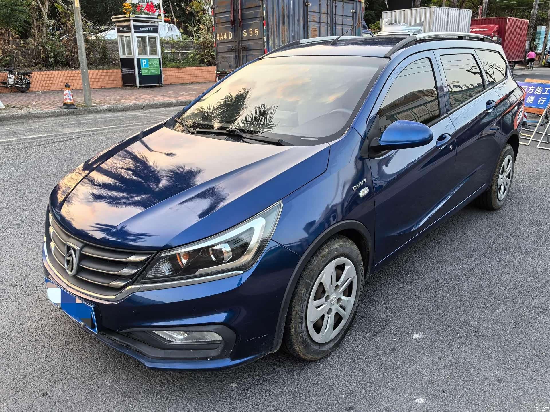 Wuling 310W, 2018 2
