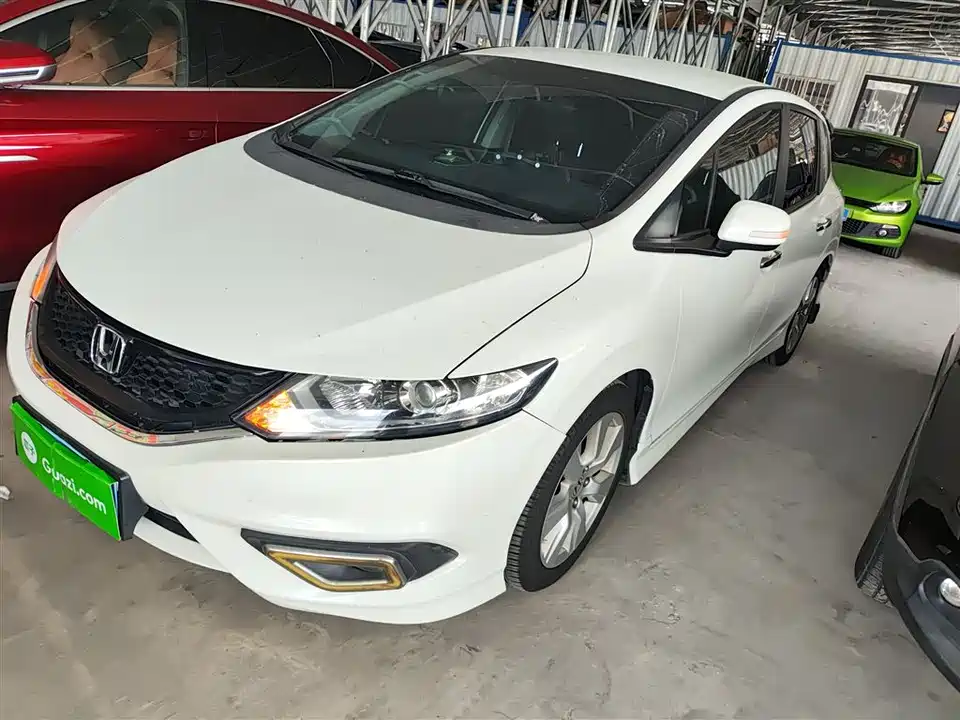 Honda Jade