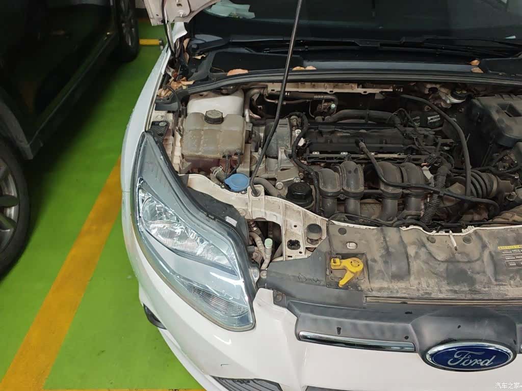 Ford Focus, 2015 23