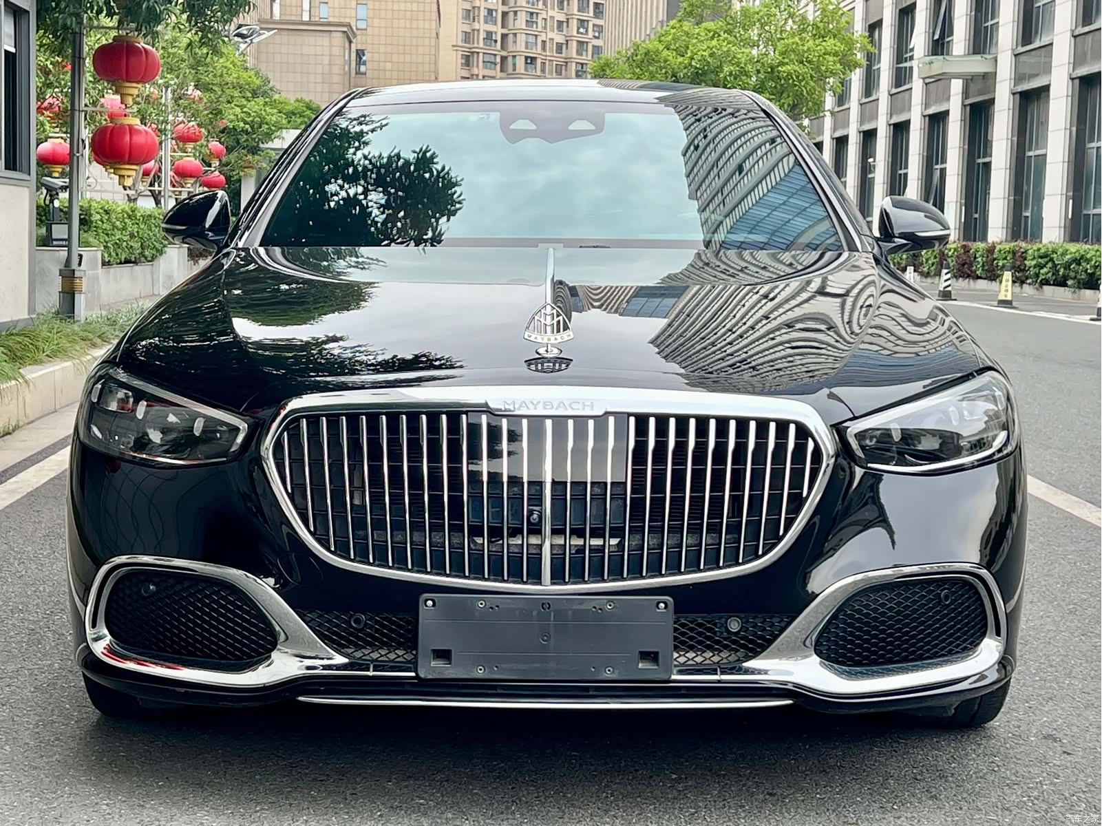 Maybach S-Class, 2021 4