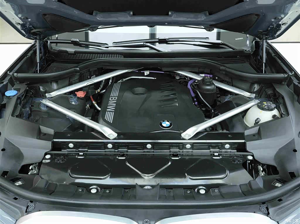 BMW X7, 2023 22