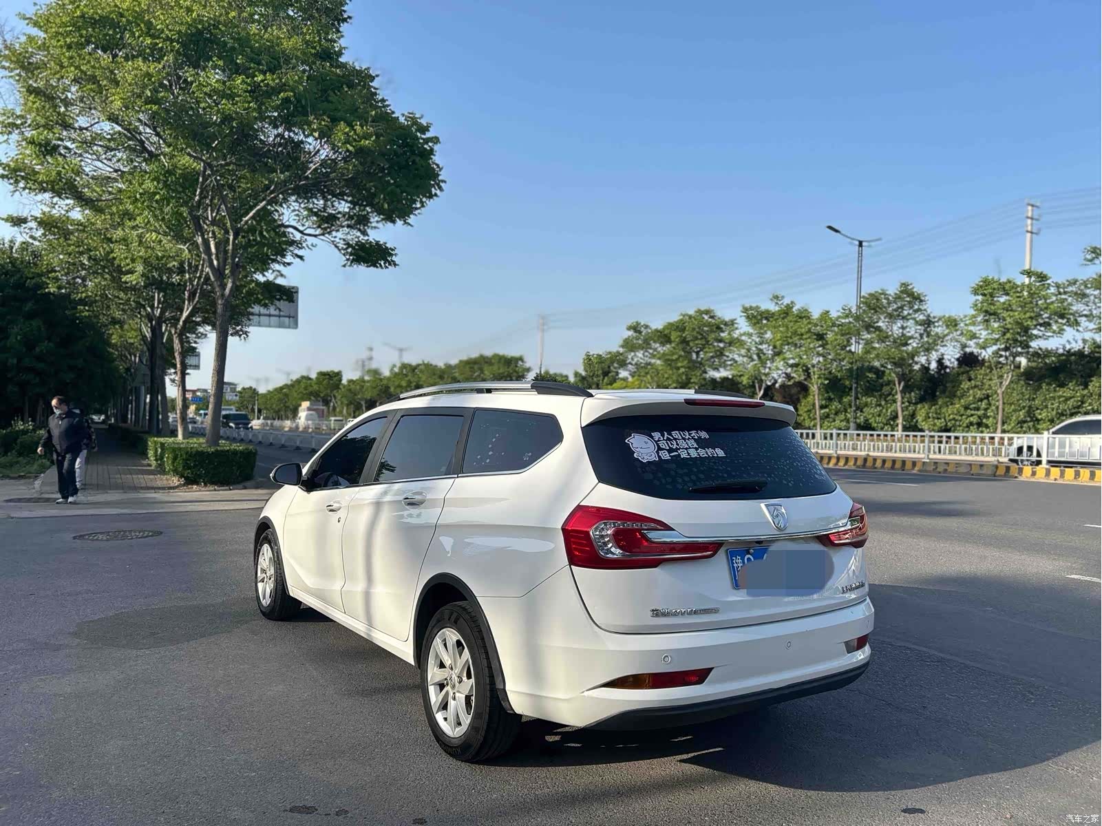 Wuling 310W, 2018 3