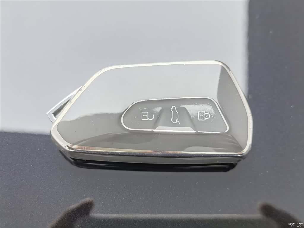 Volkswagen Teramont X, 2024 19