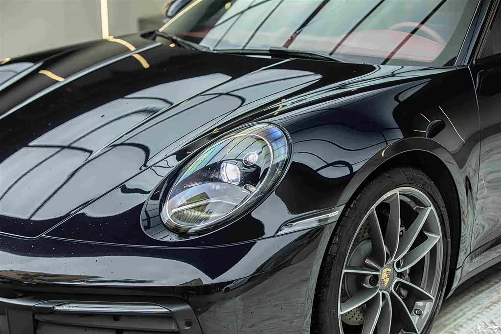 Porsche 911, 2024 8