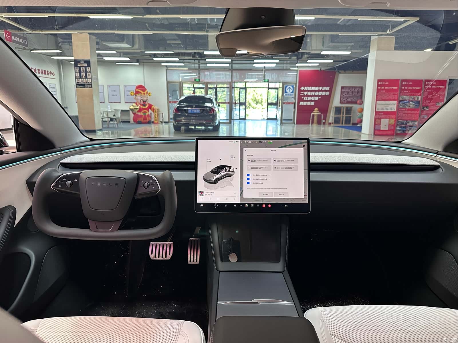 Tesla Model 3, 2024 17