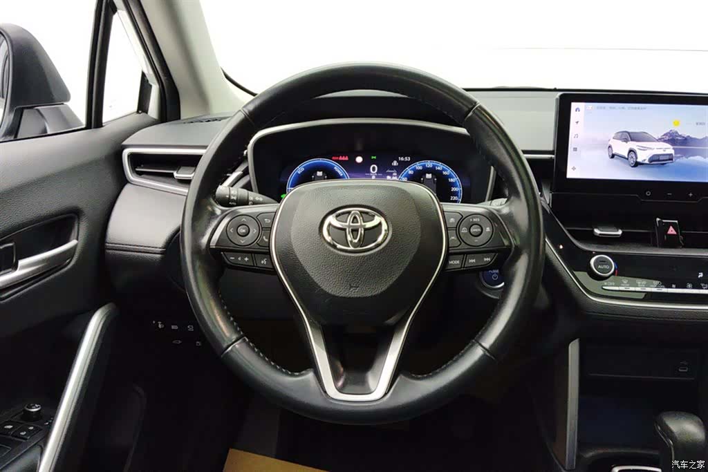 Toyota Frontlander, 2023 15