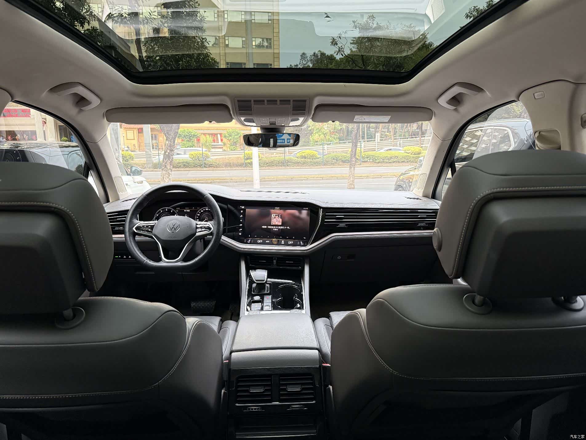 Volkswagen Touareg, 2021 11