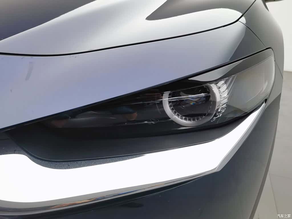 Mazda CX-30, 2025 7