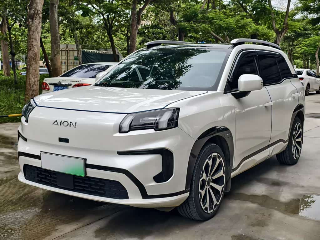 GAC Aion V