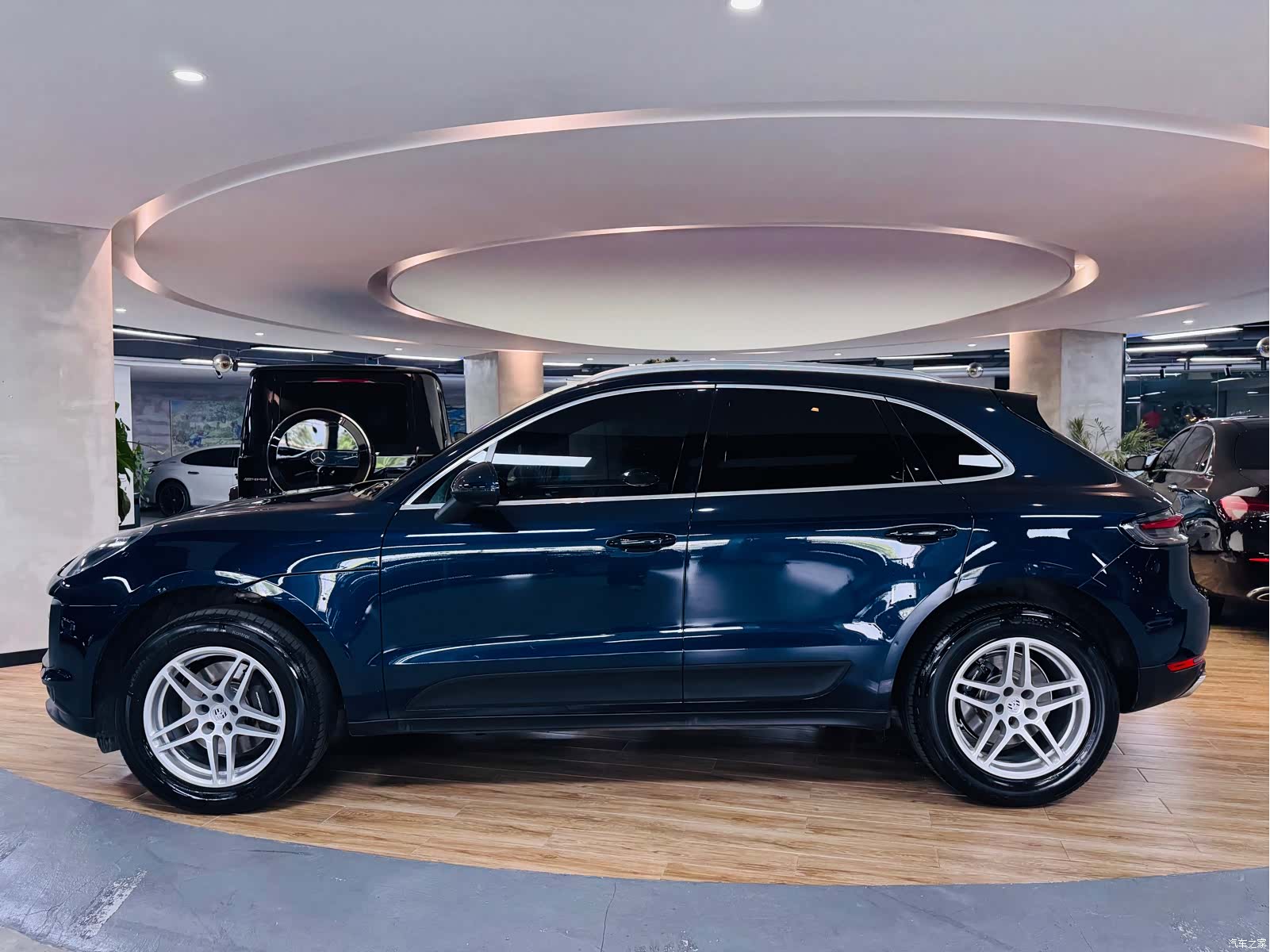 Porsche Macan, 2021 3