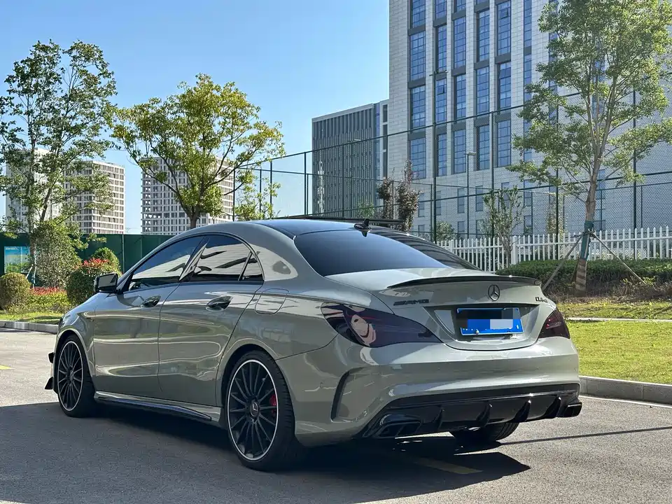 Mercedes-Benz CLA AMG