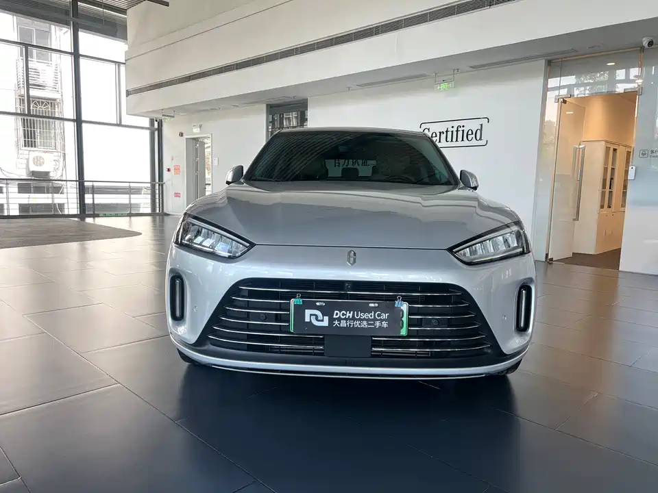 AITO Ask the world M5