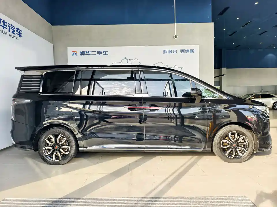 Hongqi HQ9 Hongqi HQ9