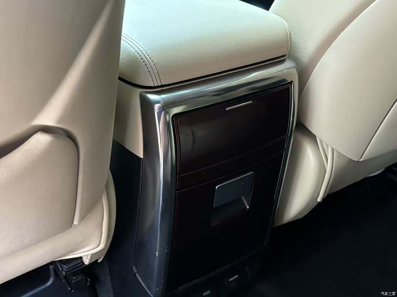 Toyota Alphard, 2015 18