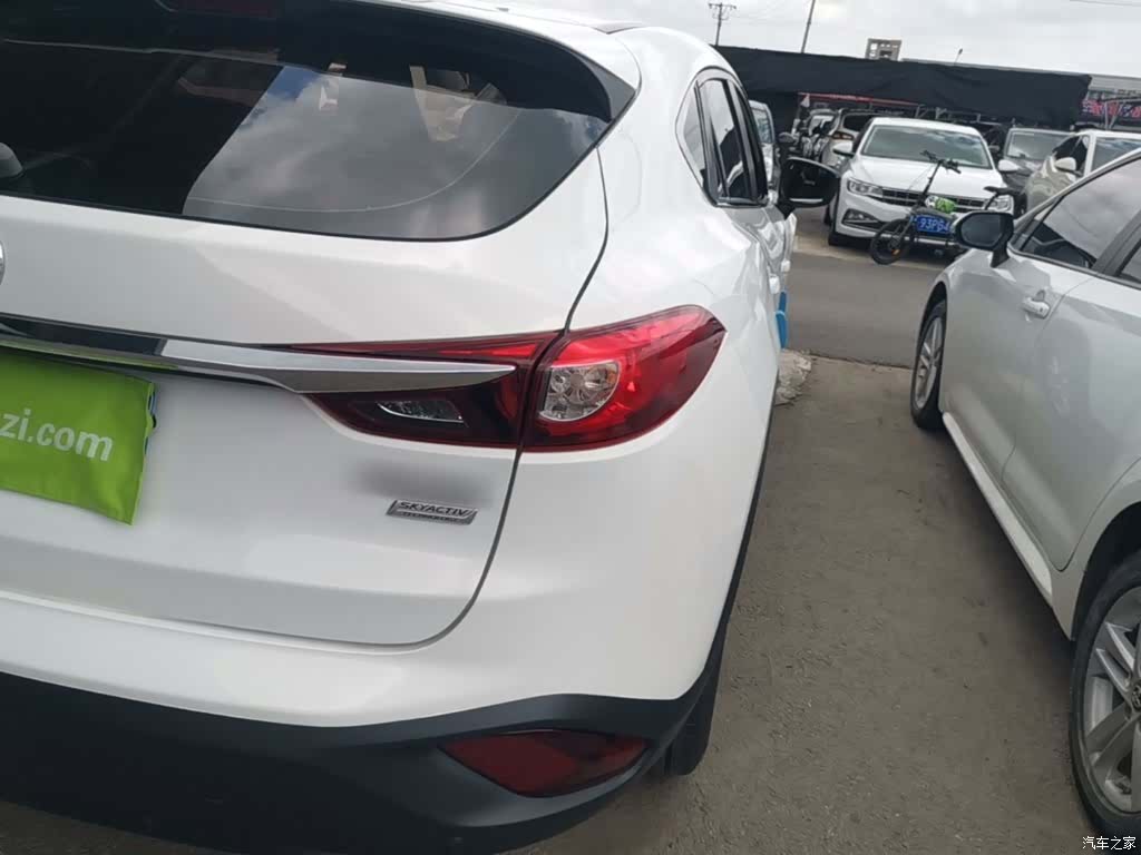 Mazda CX-4, 2019 8
