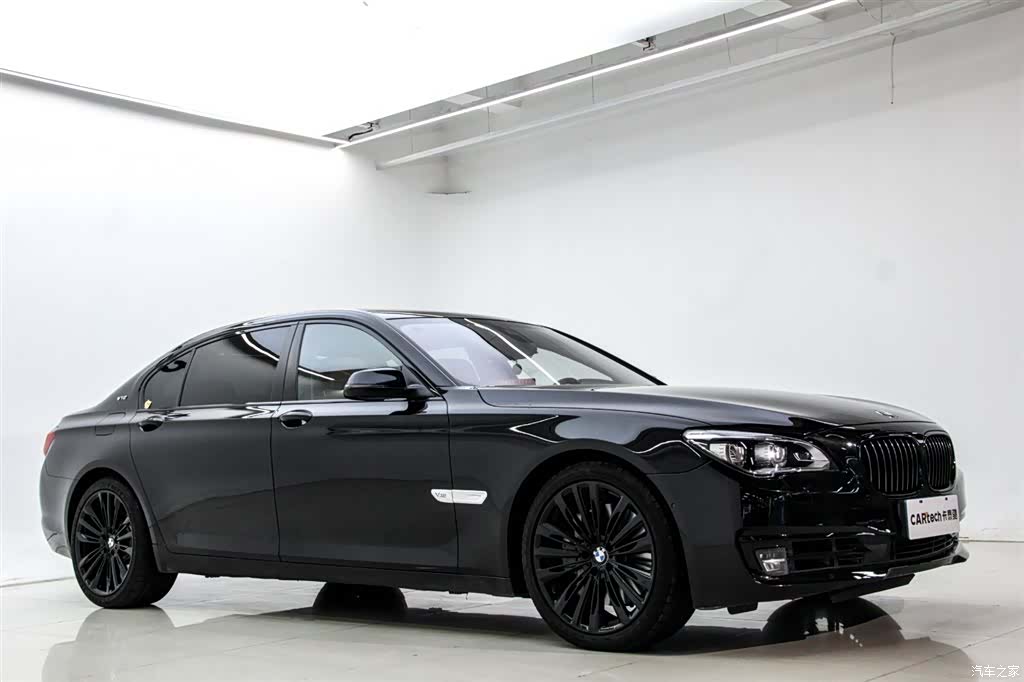 BMW 7 Series, 2013 3