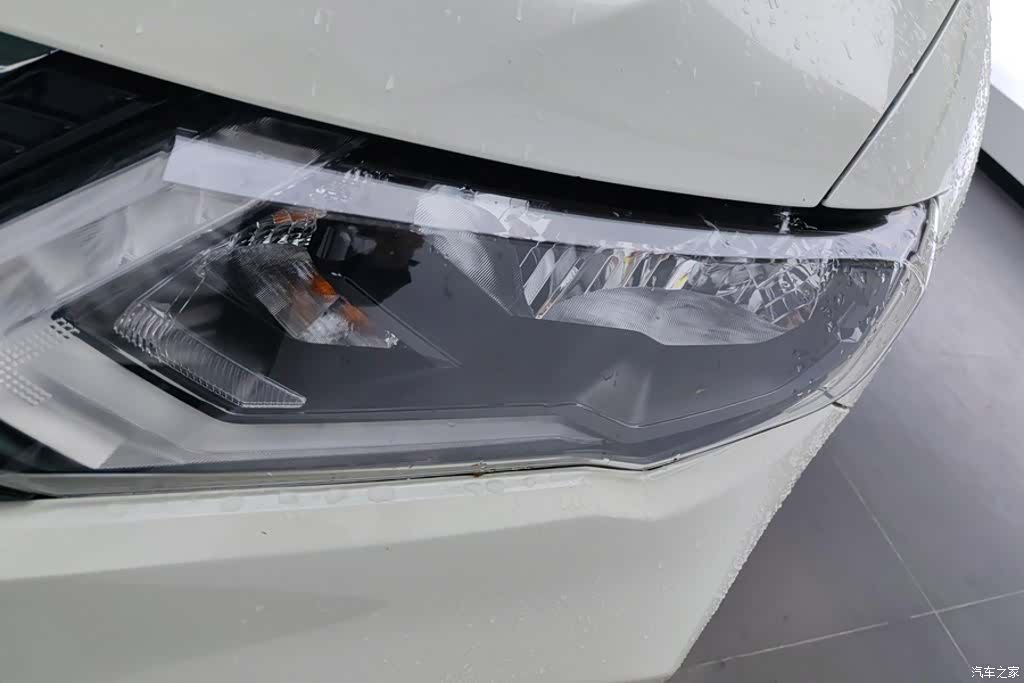 Nissan X-Trail, 2019 все фото