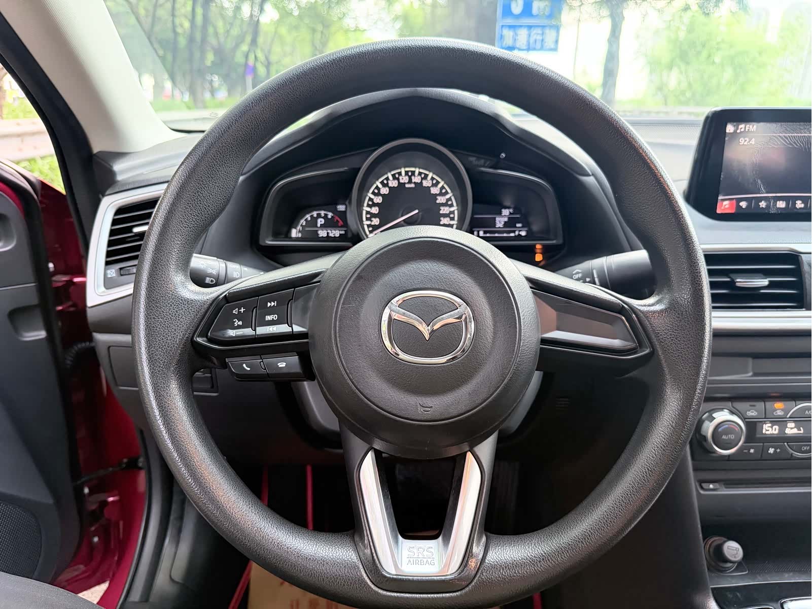Mazda Mazda3, 2019 16
