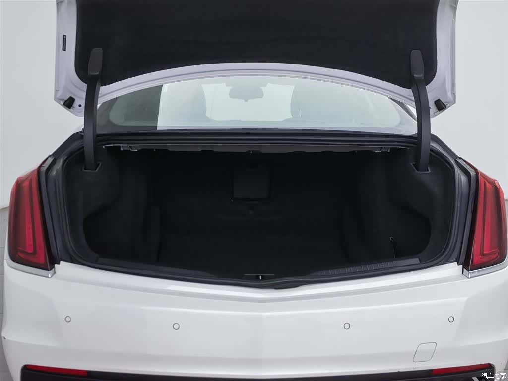 Cadillac CT6, 2018 16